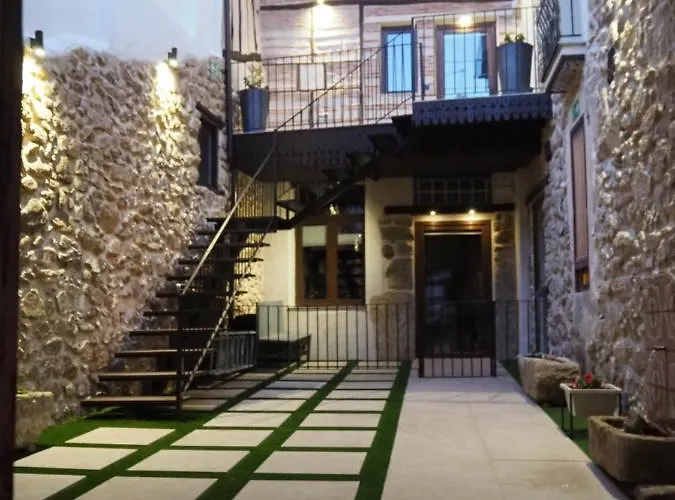 La Casa Rebonita Vintage 칸델레리오